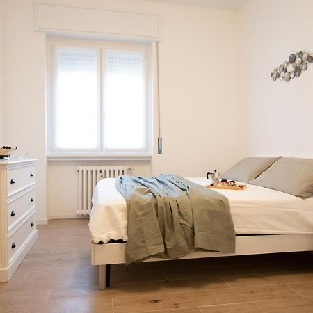 Ihost Apartment - Mancini 14 Милано Екстериор снимка